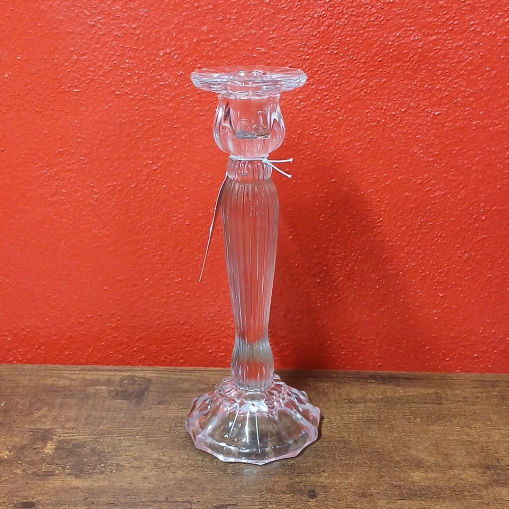 Mikasa 9" Clear Regal Glass Candleholder, Home Accents - Picture 4 of 4